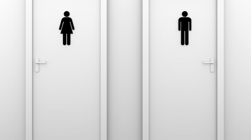 Ukrayna'da kadınlar tuvaleti resmi törenle açıldı