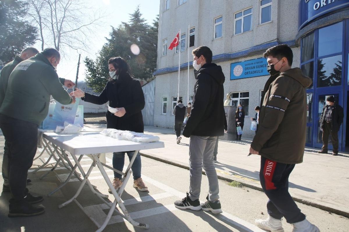 Atakum Belediyesinden eğitime destek s&uuml;r&uuml;yor