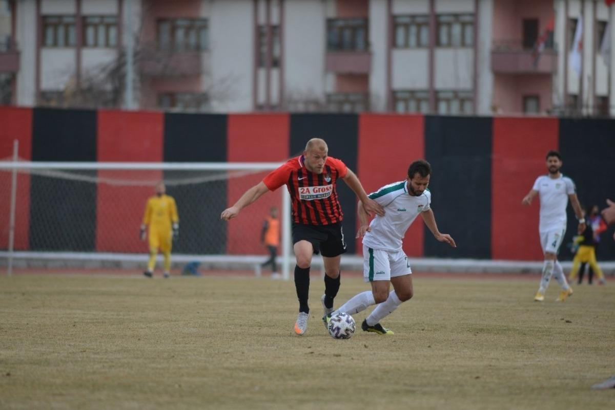 TFF 2. Lig: Vanspor FK: 1 - Kırşehir Belediyespor: 2