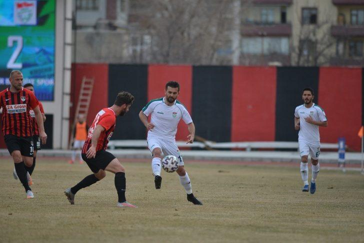 TFF 2. Lig: Vanspor FK: 1 - Kırşehir Belediyespor: 2 G3