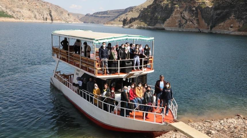 Yenişehirli kadınlara Eğil gezisi