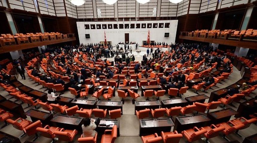 AKP dokunulmazlık takvimini nasıl işletecek, dosyalar hangi kriterlere g&ouml;re g&ouml;r&uuml;ş&uuml;lebilir?
