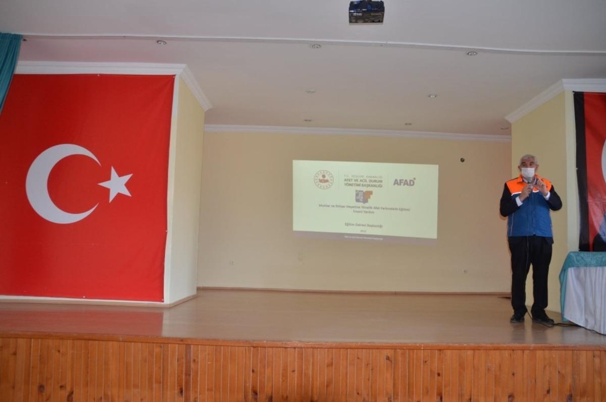 &ldquo;Afet Farkındalık Eğitimi&rdquo; d&uuml;zenlendi