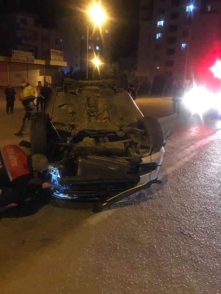 Aracıyla takla atan sürücü kazayı küçük sıyrıklarla atlattı G4