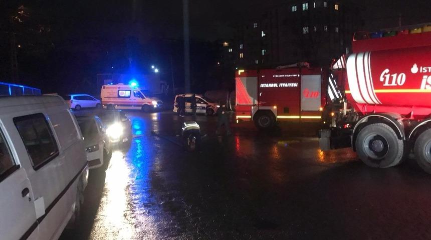 Hadımk&ouml;y&rsquo;de kozmetik fabrikasında yangın