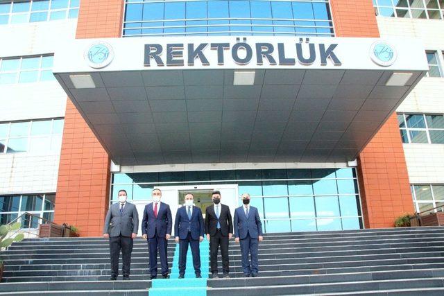 İçişleri Bakan Yardımcısı İsmail Çataklı Rektör Karacoşkun’u tebrik etti