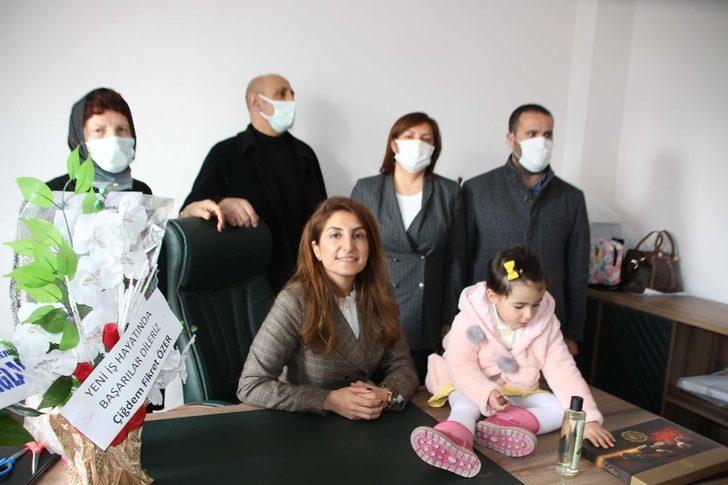 Emekli müdür yıllar sonra avukat kızıyla Varto’ya döndü G5