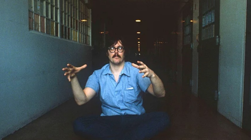 Annesini öldürdükten sonra kafasını dart tahtası olarak kullanan tarihin en acımasız seri katili: Ed Kemper