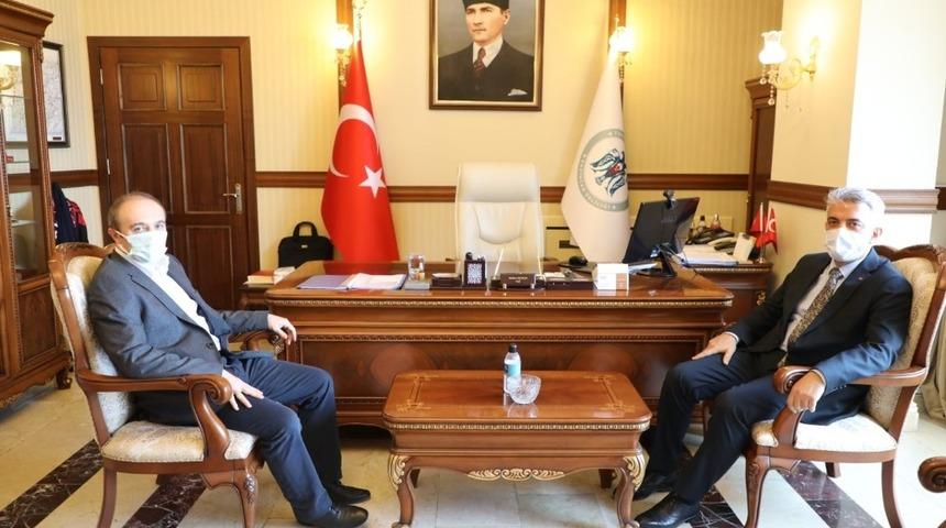 Vali Epcim&rsquo;den Vali Makas&rsquo;a ziyaret