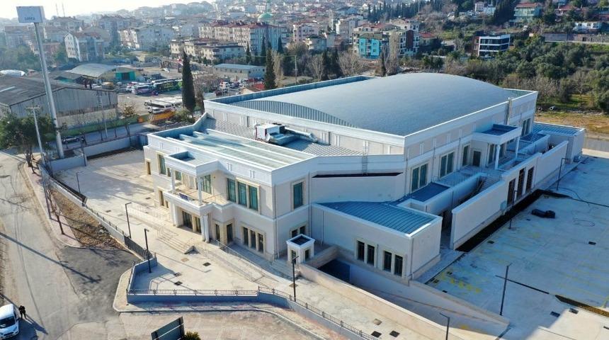 Darıca spor salonu hizmet vermeye başlıyor