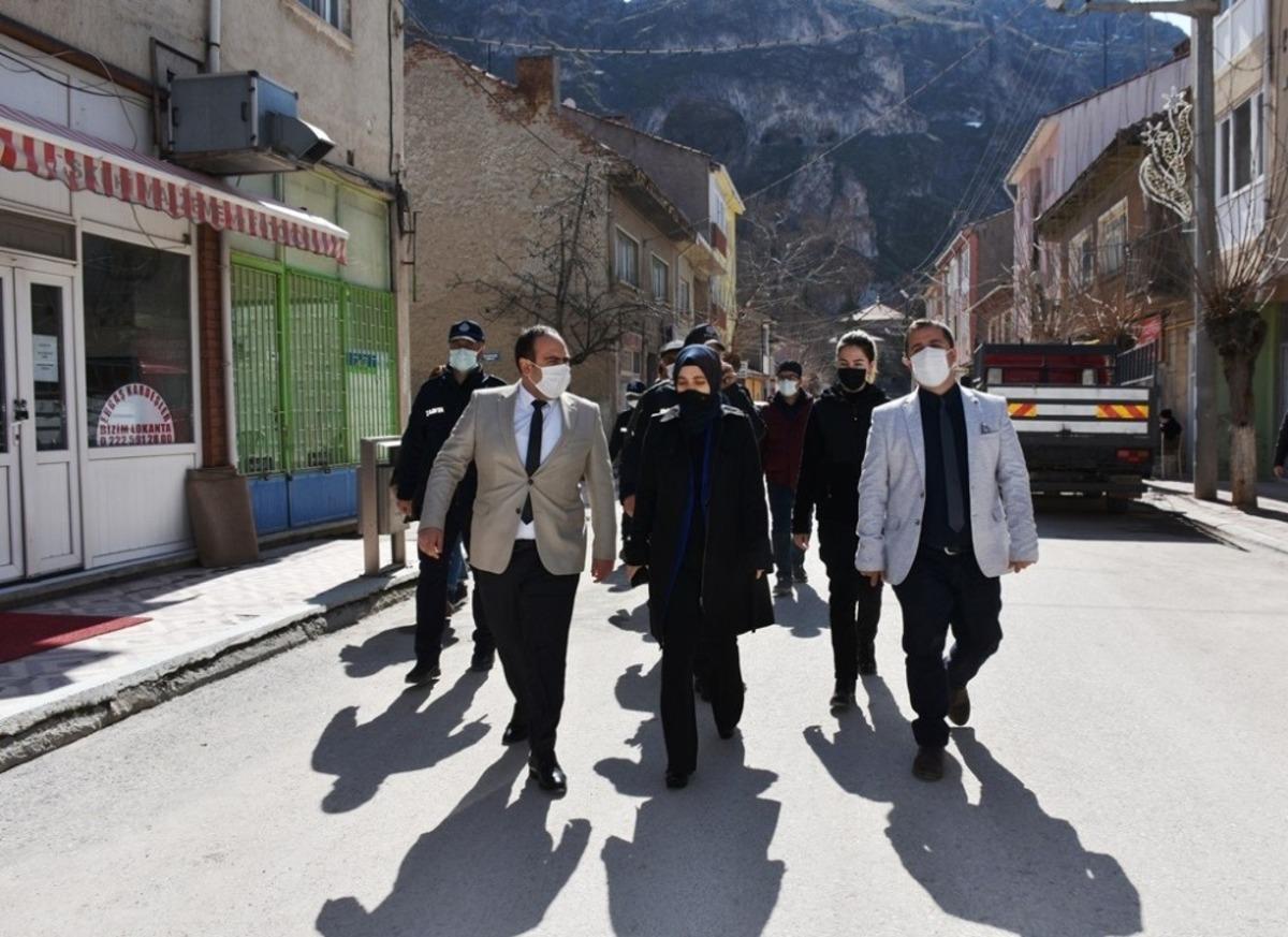 İn&ouml;n&uuml;&rsquo;de korona vir&uuml;s denetimleri s&uuml;r&uuml;yor