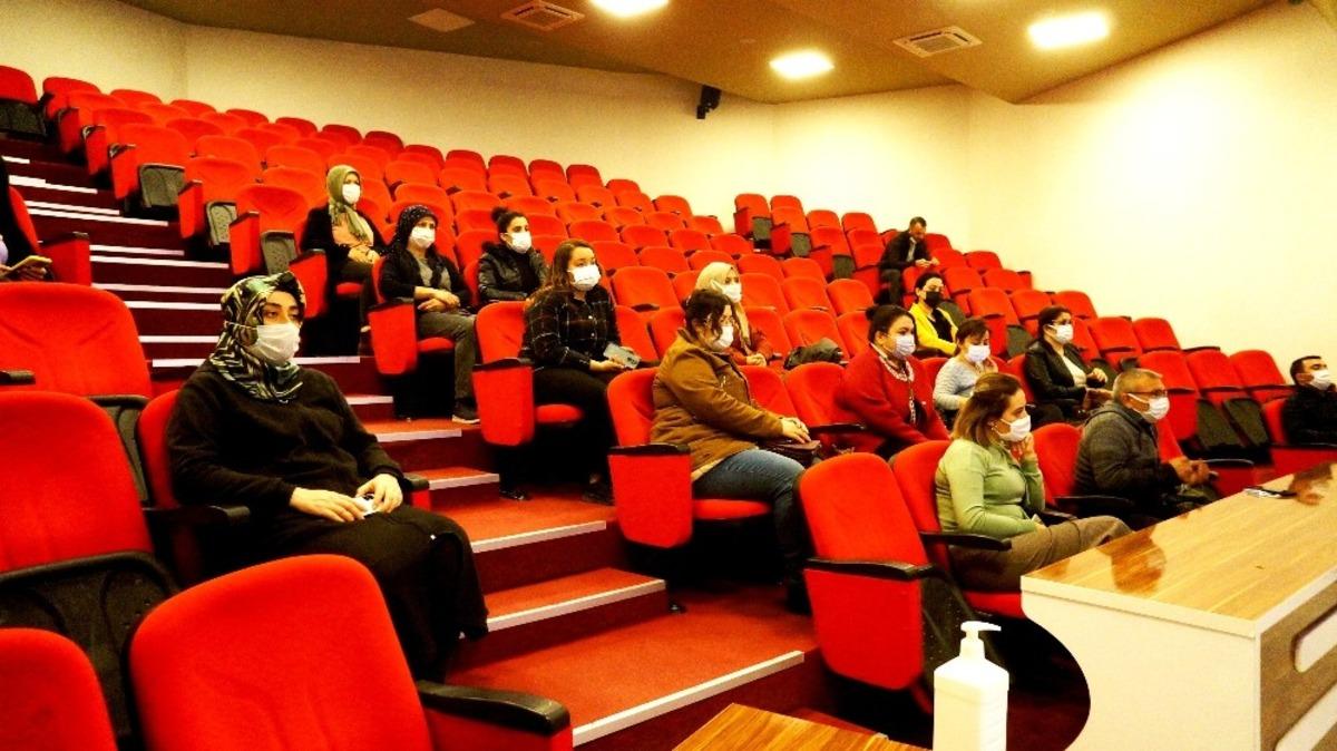 Sarıg&ouml;l&rsquo;de annelere uyuşturucu semineri