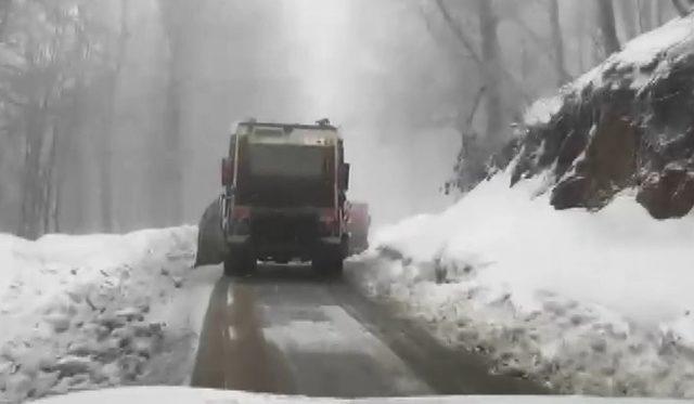 Kocaeli’nin yüksek kesimleri beyaz örtüyle kaplandı