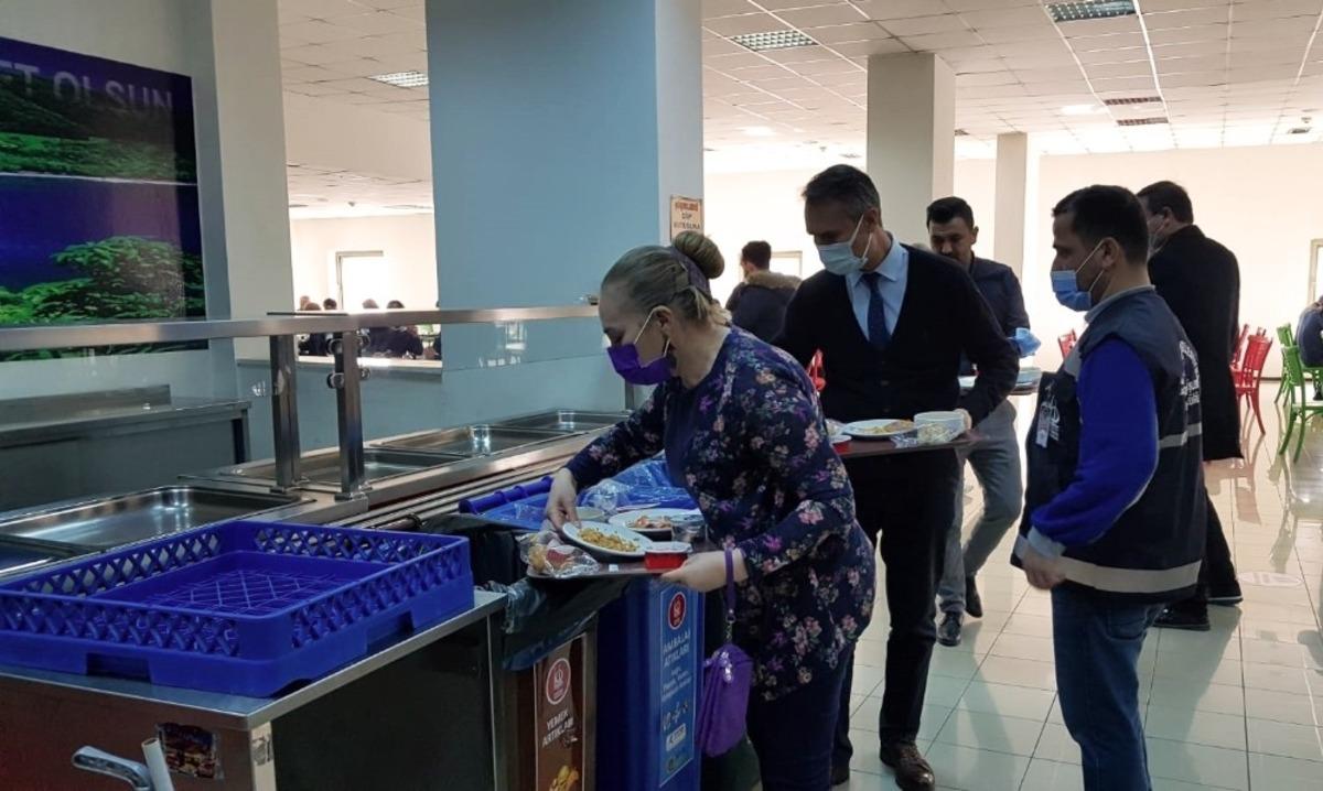 Ke&ccedil;i&ouml;ren Belediyesi&rsquo;nde &ccedil;&ouml;p yok, atık var