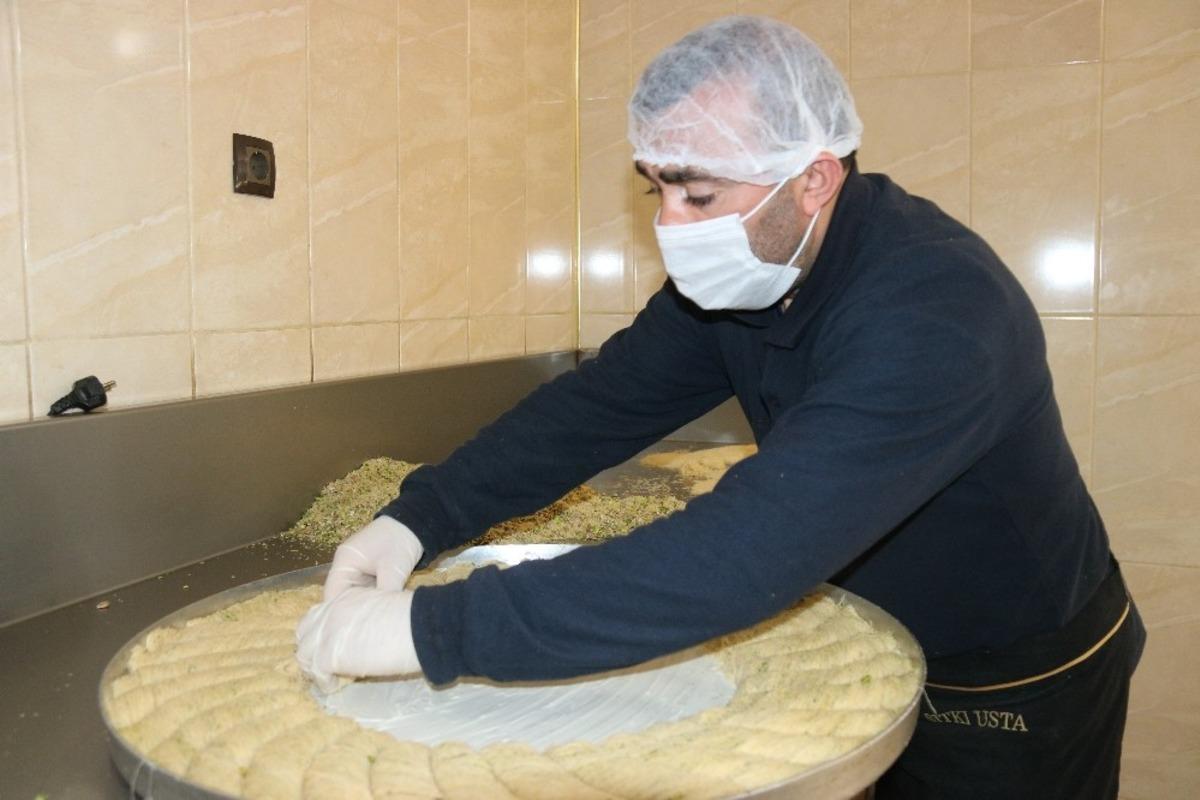 Diyarbakır&rsquo;ın tescilli burma kadayıfına b&uuml;y&uuml;k rağbet