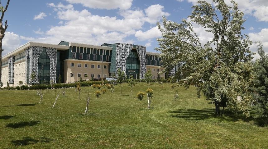 ASÜ hızlı gelişen ekonomilerdeki en iyi üniversiteler arasında