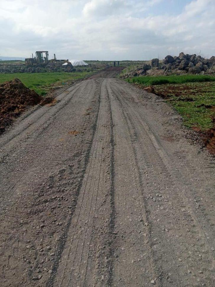 Bir haftada 5 kırsal mahalleye yeni yollar G3