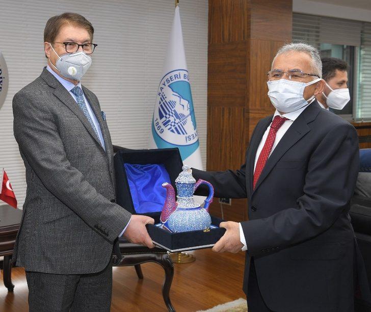 Başkan Büyükkılıç, Afgan Bakan ve heyetini ağırladı G2