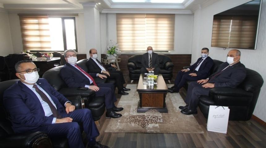 Rektörlerden Başkan Pekmezci’ye ziyaret