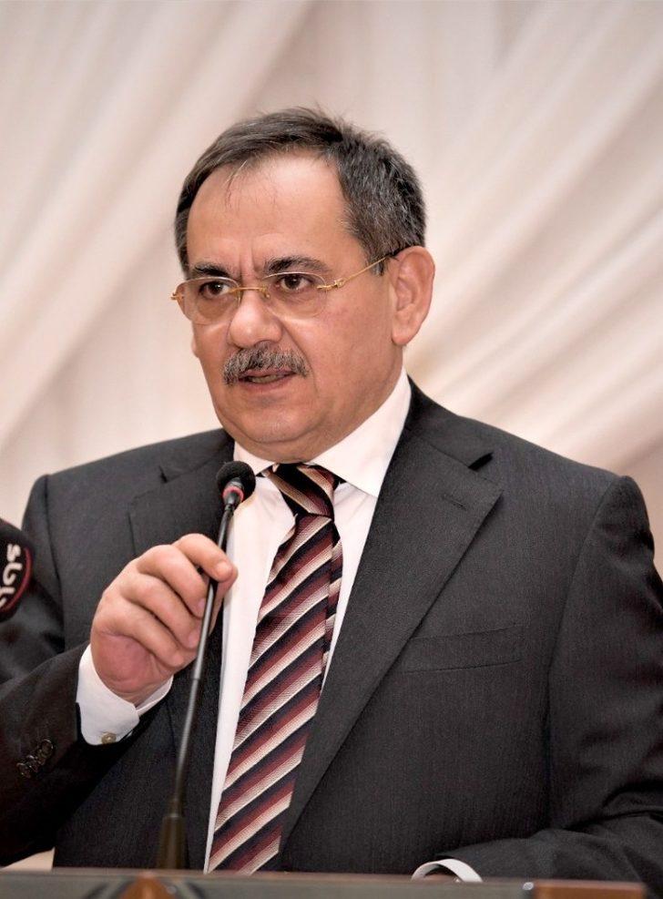 100. yıl anısına Mehmet Akif Ersoy kitabı G3