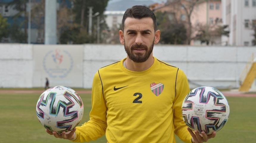 Isparta 32 Spor Kaptanı Serdar &Uuml;mit Deniz: "Play-Off&rsquo;tan şampiyon olarak &ccedil;ıkmak istiyoruz  "