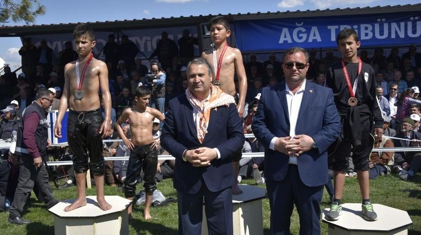 Yuntdağı Yağlı Güreş Festivali 3 Ekim’de yapılacak