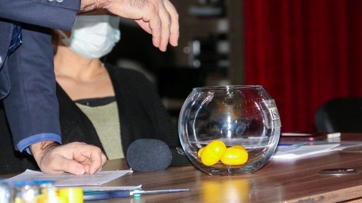 Biga Belediyesi toplu konutlarında kuralar çekildi G3