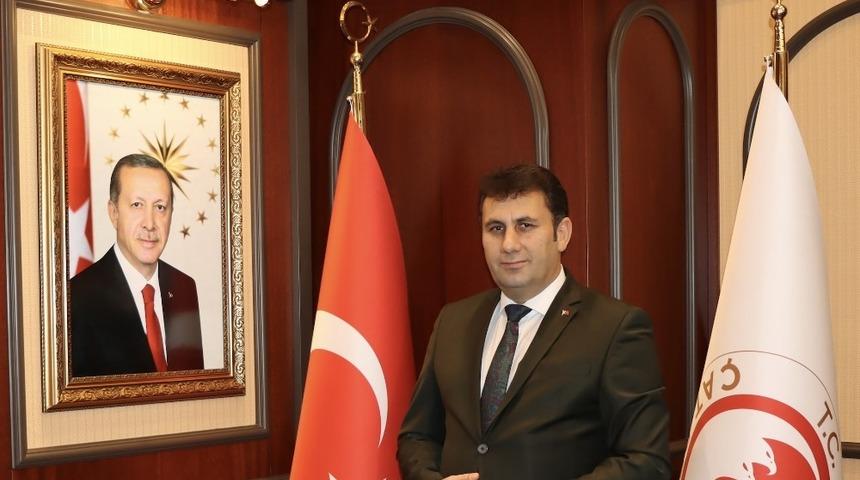 &Ccedil;at Belediye Başkanı Yaşar&rsquo;da 12 Mart mesajı