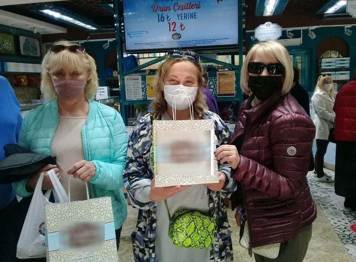 Ukraynalı turistler Afyonkarahisar’ı çok sevdi G3