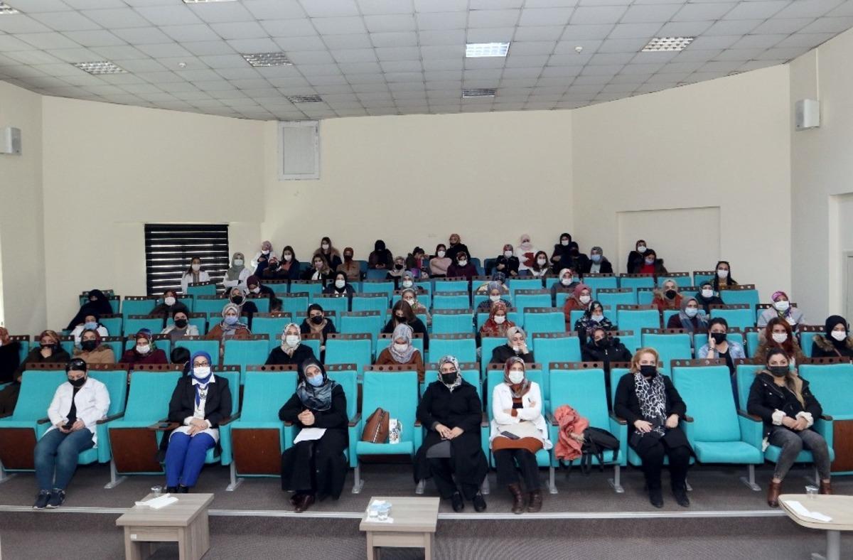Van&rsquo;da &lsquo;Beslenme Alışkanlıkları&rsquo; ve &lsquo;Aile Mahremiyeti&rsquo; semineri