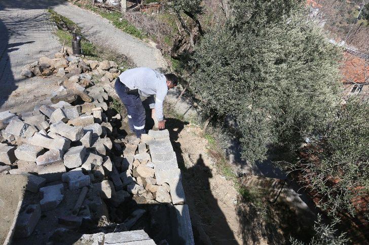 Efeler Belediyesi, istinat duvarını yeniledi G2