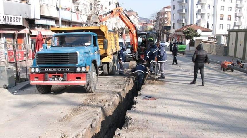 Vedat Ali &Ouml;zkan Caddesi yenileniyor