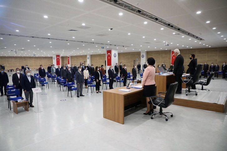 Büyükşehir Mart ayı meclisi İstiklal Marşı ile açıldı G2