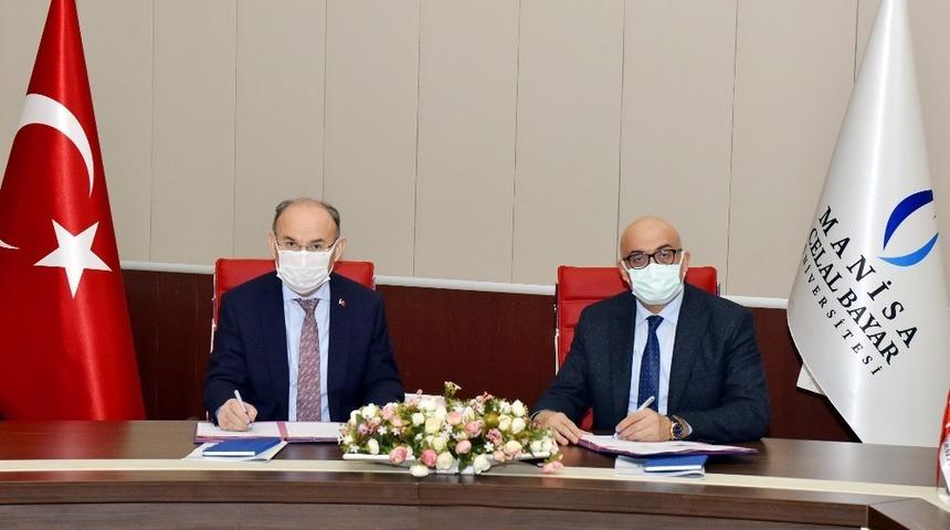 Valilik ve üniversite arasında afetlere karşı işbirliği protokolü