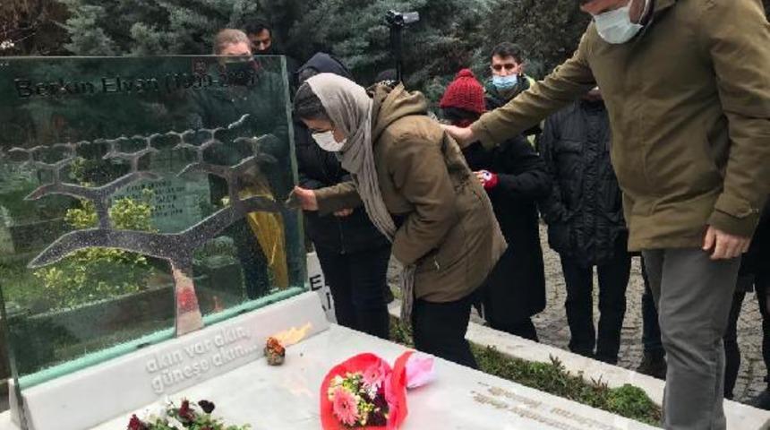 Berkin Elvan, ölümünün 7. yılında mezarı başında anıldı