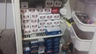 Buzdolabı içine saklanmış 12 bin sarma sigara ele geçirildi