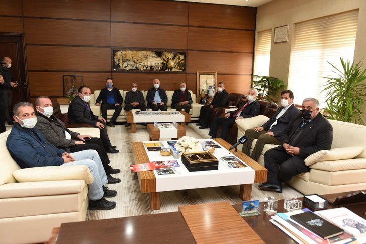 ÇESOB’tan Başkan Aşgın’a teşekkür ziyaret G2