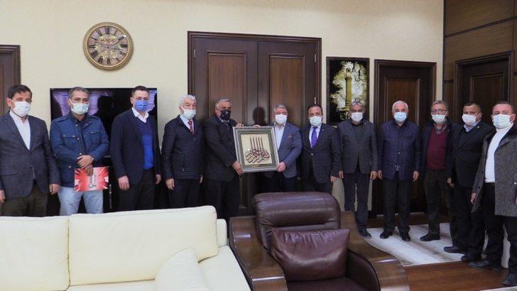 ÇESOB’tan Başkan Aşgın’a teşekkür ziyaret G5