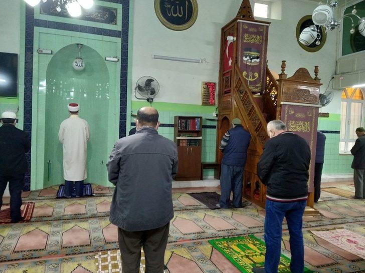 Manisa’daki camilere pandemi denetimi G2