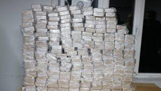 Son Dakika: 482 kilo eroin, 65 kilo metamfetamin ele geçirildi
