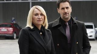 Akrep dizisi 14. son bölümde Ahmet, Fikret'i öldürdü! Fikret'i canlandıran Bekir Aksoy, Akrep dizisinden ayrıldı!