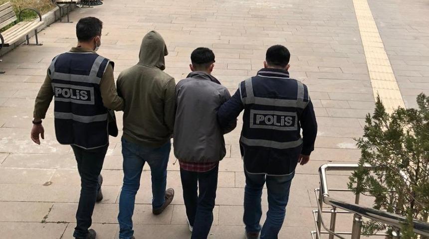 Kahta&rsquo;da 2 hırsızlık zanlısı tutuklandı