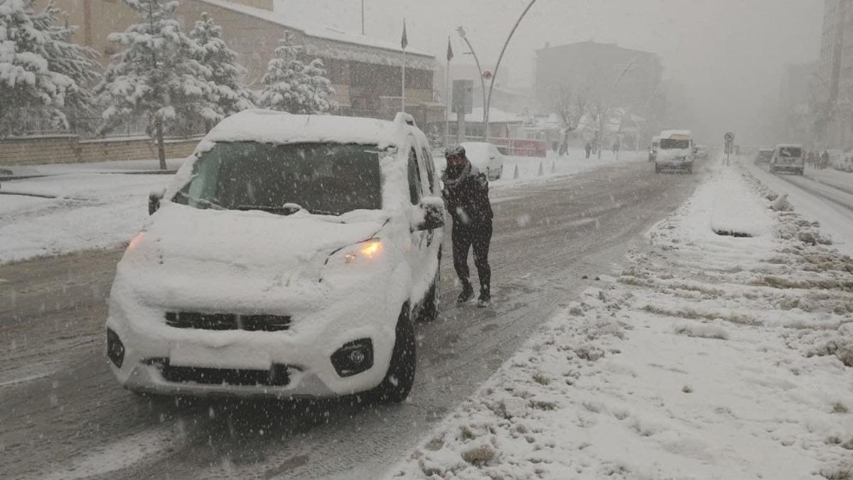 Muş&rsquo;ta 134 k&ouml;y yolu ulaşıma kapandı