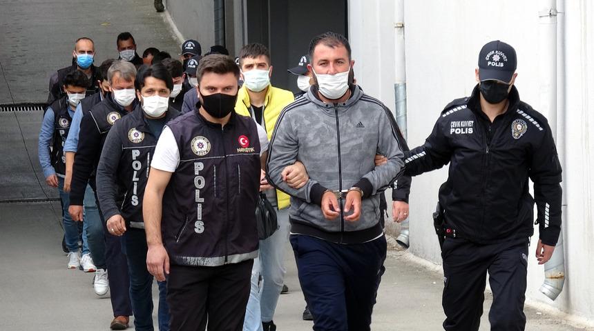 Acil servis torbacısı tutuklandı! Uyuşturucuyu 'Horoz' diye şifrelemiş