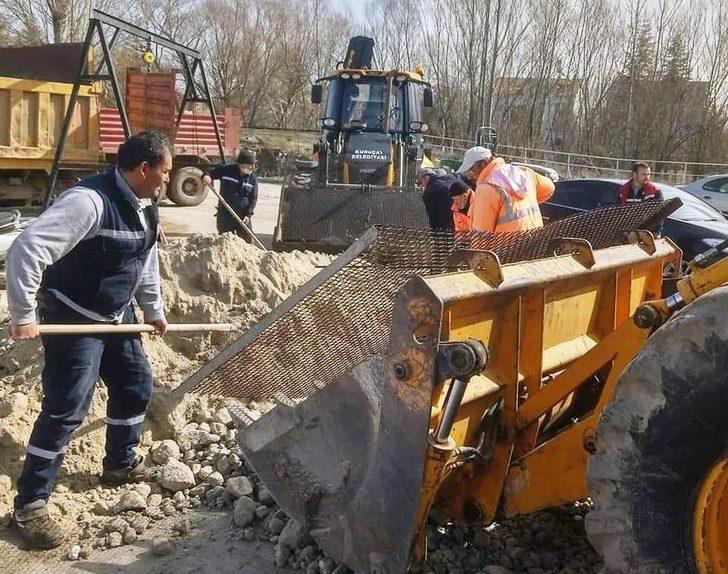 Kütahya’daki meralar gübreleniyor G1