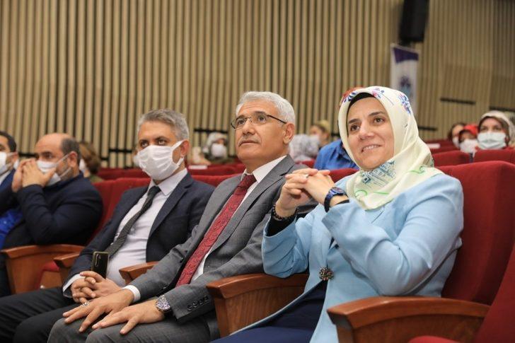 Başarılı kursiyerlere sertifikaları takdim edildi G2