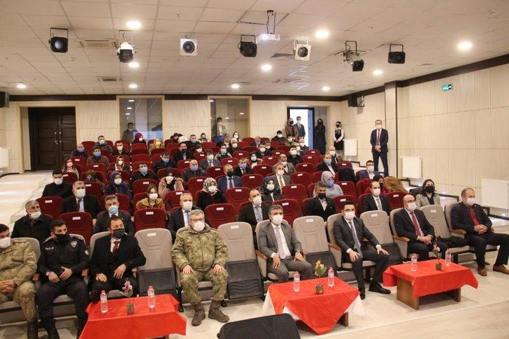 Oltu’da 12 Mart İstiklal Marşı’nın kabulü ve Mehmet Akif Ersoy’u anma programı G1