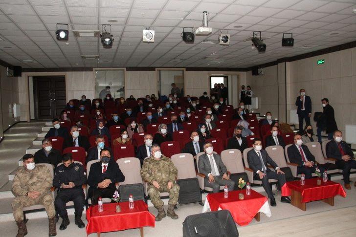 Oltu’da 12 Mart İstiklal Marşı’nın kabulü ve Mehmet Akif Ersoy’u anma programı G2