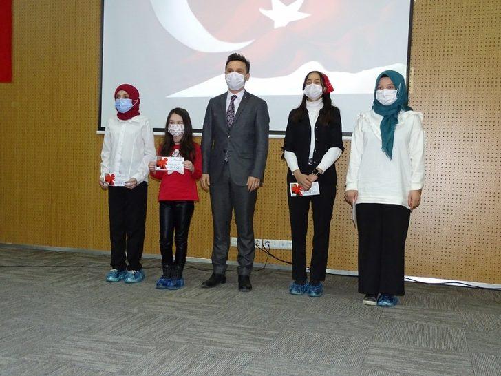 Hisarcık’ta dereceye giren öğrenciler ödüllendirildi G2