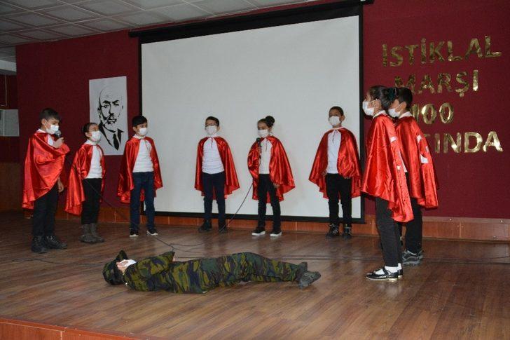 Sarıkamış’ta Mehmet Akif Ersoy’u Anma Günü Programı Düzenlendi G2